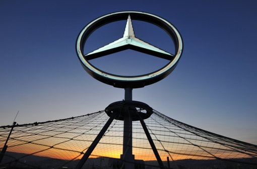 Der Stuttgarter Autobauer Daimler will laut einem Zeitungsbericht bei seinem chinesischen Partner Beijing Automotive (BAIC) in Peking einsteigen. Foto: dpa