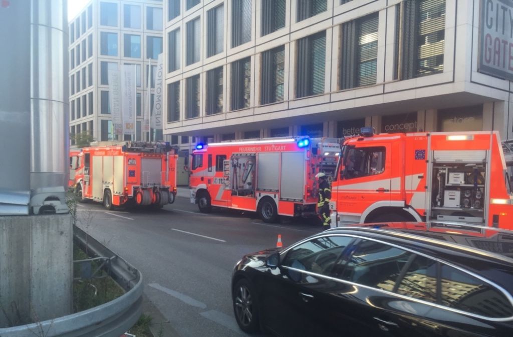 Großeinsatz der Feuerwehr in Stuttgart am CityGate.