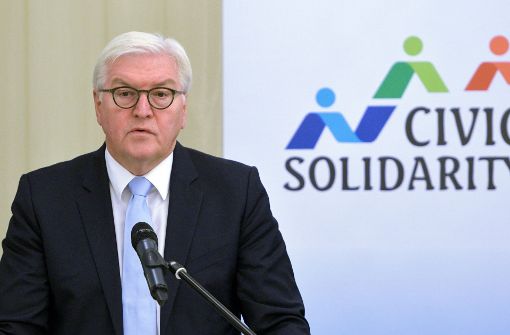 Bundesaußenminister Frank-Walter Steinmeier spricht in Hamburg über die Bedeutung der OSZE. Foto: dpa