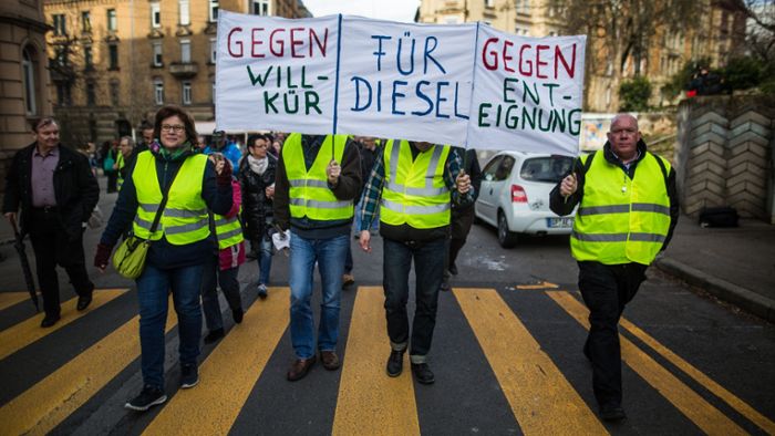 Land lockert  Fahrverbote für  Euro-4-Diesel weiter