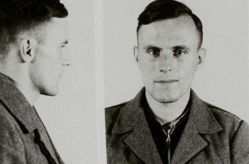 Der 23-jährige Siegfried Kabus nach seiner Verhaftung durch die Stuttgarter Polizei am 19. November 1946 Foto:  