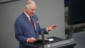 Verschmitztes Lächeln: König Charles III. spricht im Bundestag. Foto: picture alliance/dpa/Wolfgang Kumm
