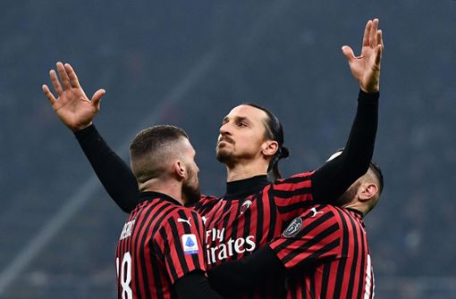 Zlatan Ibrahimovic bleibt der italienischen Liga weiter erhalten. Foto: AFP/MARCO BERTORELLO