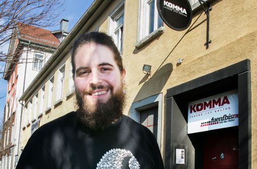 Amos Heuss ist das neue Gesicht im Jugendhaus Komma in Esslingen. Foto: Ines Rudel