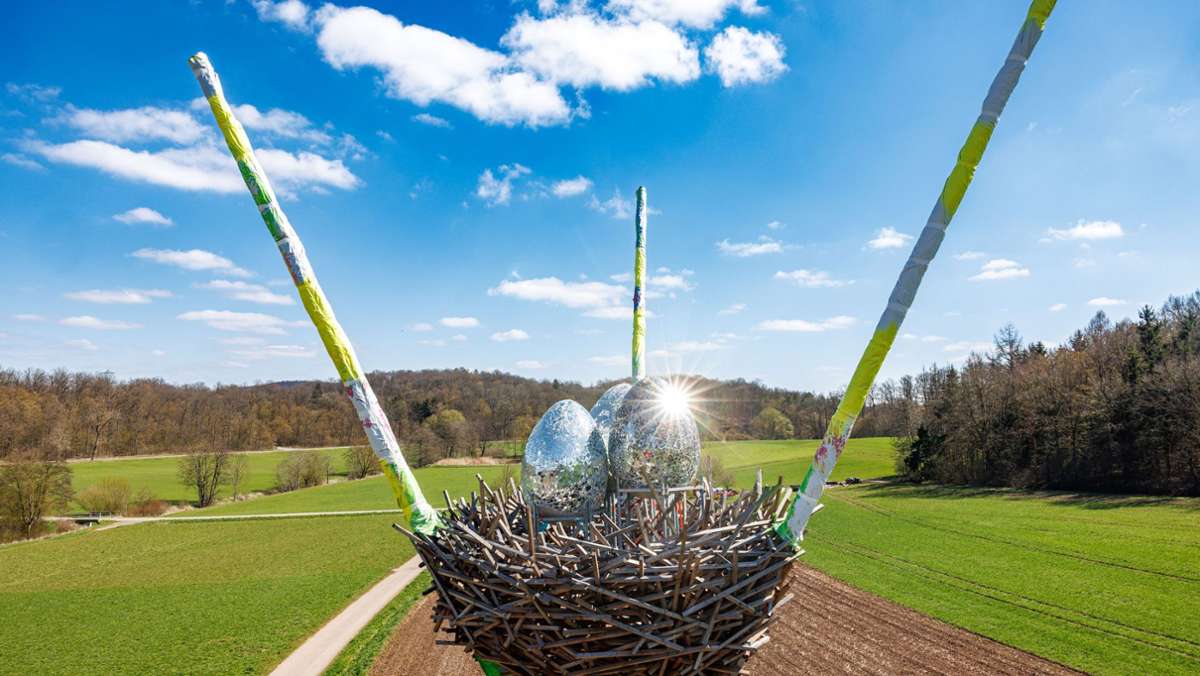 Eierkunst in Ehningen: Spektakuläre Spiegeleier liegen im Riesennest