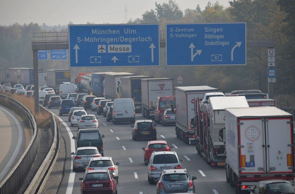 Elegantes Stau Auf A8 Richtung Stuttgart Fotos