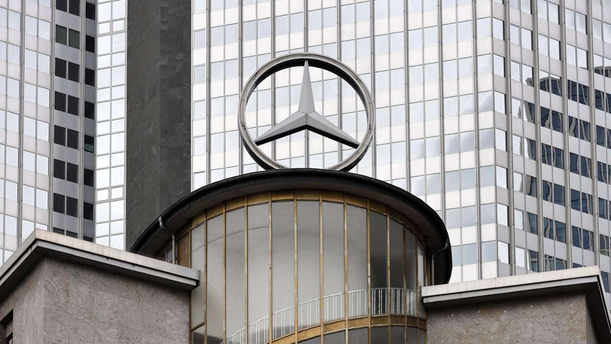 Konzern Aufspaltung Bei Daimler Stuttgarter Autobauer Bereitet Auch In