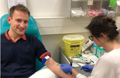 Matthias Miller spendet Blut. Foto: privat