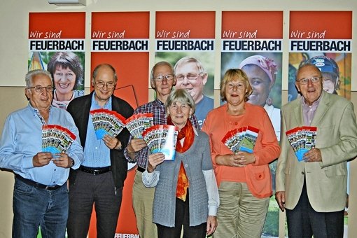 Das bisherige  Stadtseniorenteam: Gerd Schulz, Hans-Joachim Kientzle, Siegfried Zimmerer, Ilse Bächtle,  Marianne Hafner und Oskar Höß (v.l.) . Foto: Georg Friedel