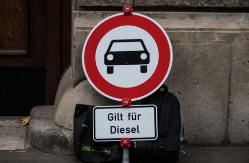 Eine Lockerung der Ausnahmeregelungen für Diesel-Fahrverbote ist laut großer Koalition nicht geplant (Symbolfoto). Foto: dpa
