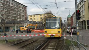 Wegen einer heruntergerissenen Oberleitung kam der Stadtbahnverkehr in Stuttgart am Mittwoch ins Stocken. Foto: Holger Wittich