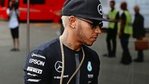Neues Tattoo, altbekanntes Selbstbewusstsein: Formel-1-Weltmeister Lewis Hamilton Foto: Getty Images
