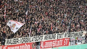 VfB-Fans sind sauer: Harsche Kritik an   Präsident Mäuser