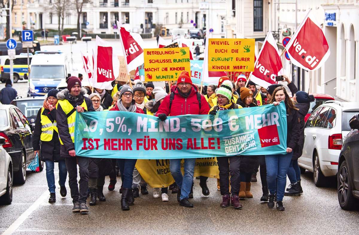 Der bundesweite Streik hat sich für die Beschäftigen ausgezahlt. Foto: dpa/Daniel Bockwoldt