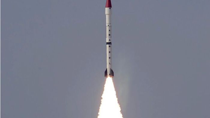 Pakistan testet atomwaffentaugliche Rakete