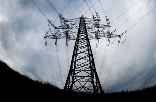Strommast: Hacker attackieren offenbar auch gezielt Strom- und Energieversorger Foto:  