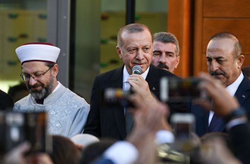 Recep Tayyip Erdogan bei der Moschee-Eröffnung in Köln. Foto: dpa