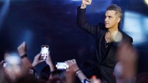 Robbie Williams bringt die Halle mit Hit „Angels“ zum Toben