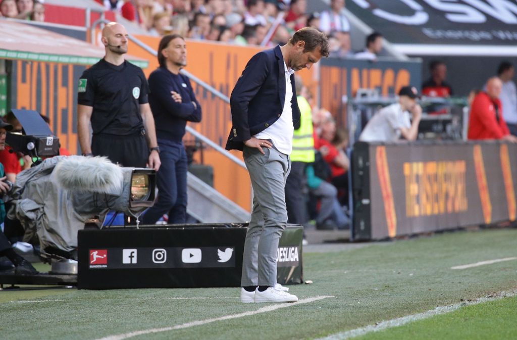 Nach der 0:6-Schlappe am 20. April 2019 beim FC Augsburg trennte sich der VfB von Markus Weinzierl.