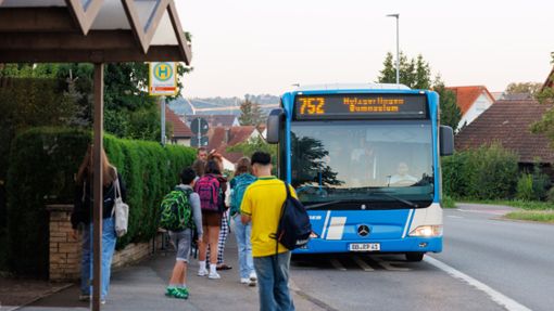 In Holzgerlingen fahren die Busse jetzt öfters. Foto: /Stefanie Schlecht