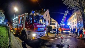 Anwohner haben die Feuerwehr  in der Nacht auf Dienstag  gegen 1.15 Uhr alarmiertBrandschutztüren und eine Abzuganlage haben Schlimmeres verhindert. Foto: KS-Images.de