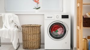 Wie lange kann man Wäsche in der Waschmaschine lassen?