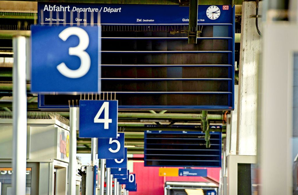 Stuttgart Hauptbahnhof Abfahrtszeiten