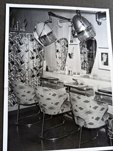 So sah das Friseurgeschäft  in seiner Anfangszeit aus Foto: esc/privat