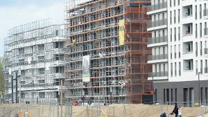 Nach Meinung des Immobilienverbands Deutschland müssen bis 2020 jährlich fast 500 000 Wohnungen gebaut werden, um den Mangel zu bekämpfen. Foto: dpa