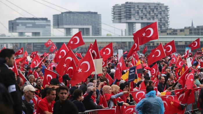 Türkischer Generalkonsul fordert mehr Akzeptanz