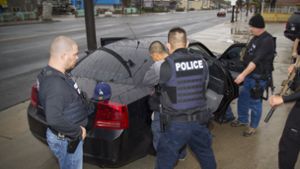 Ist Donald Trump für die Festnahmen zahlreicher Einwanderer in die USA verantwortlich? Foto: U.S. Immigration and Customs Enf
