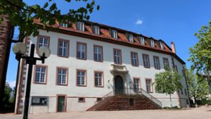 In die Gemeinderatssitzungen im Heimsheimer Rathaus ziehen gleich drei neue Räte ein. Foto: Andreas Gorr