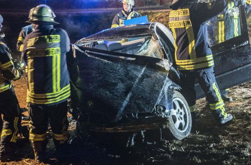 Der Fahrer des Autos wurde leicht, der Beifahrer schwer verletzt. Foto: 7aktuell.de/Franziska Hessenauer