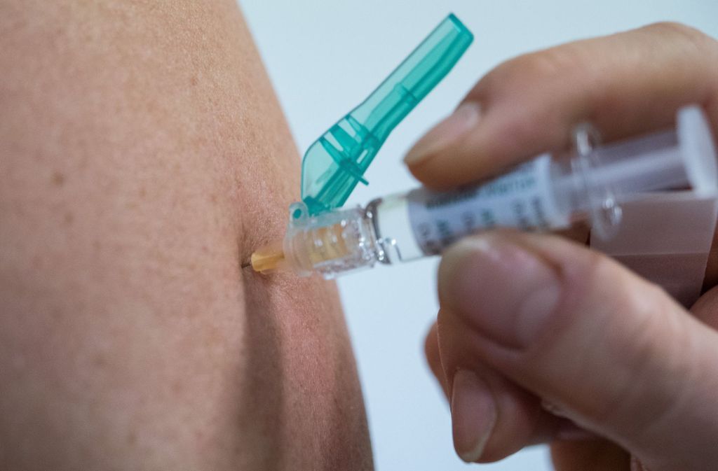 Nach einer Umfrage des Robert Koch-Instituts lassen sich nur rund 40 Prozent aller Krankenhaus-Mitarbeiter gegen Influenza immunisieren. (Symbolbild) Foto: dpa