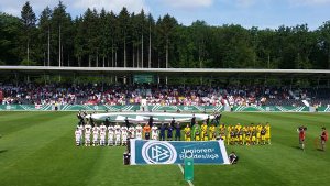 VfB Stuttgart empfängt Borussia Dortmund