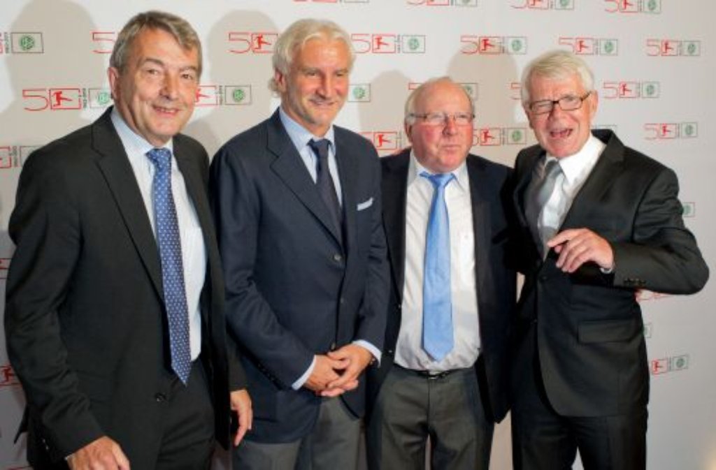 DFB-Präsident Wolfgang Niersbach, Rudi Völler, Uwe Seeler und Ligaverbandspräsident Reinhard Rauball (von links)
