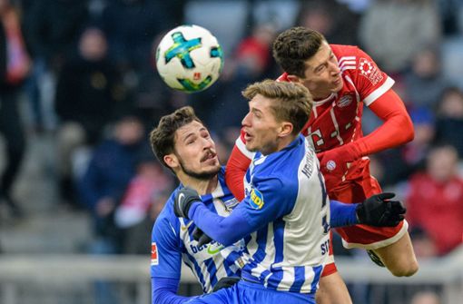 Wird das Bundesliga-Spiel Hertha BSC gegen FC Bayern München verlegt? Foto: dpa