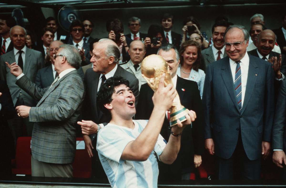 Diego Maradona wurde 1986 Fußball-Weltmeister mit Argentinien. Foto: baumann/Baumann