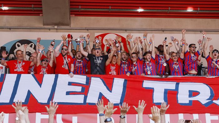 1. FC Heidenheim: Mehrere Tausend Fans feiern Aufstieg in die Bundesliga