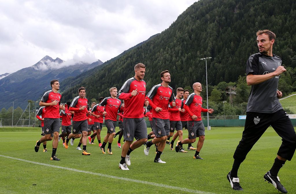 Im Trainingslager im Stubaital bereiten sich die VfB-Profis auf die erste Liga vor.
