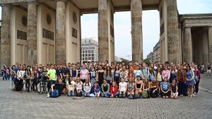 Ein Muss auf jeder Berlin-Reise: ein Foto vor dem Brandenburger Tor. Foto: FSG