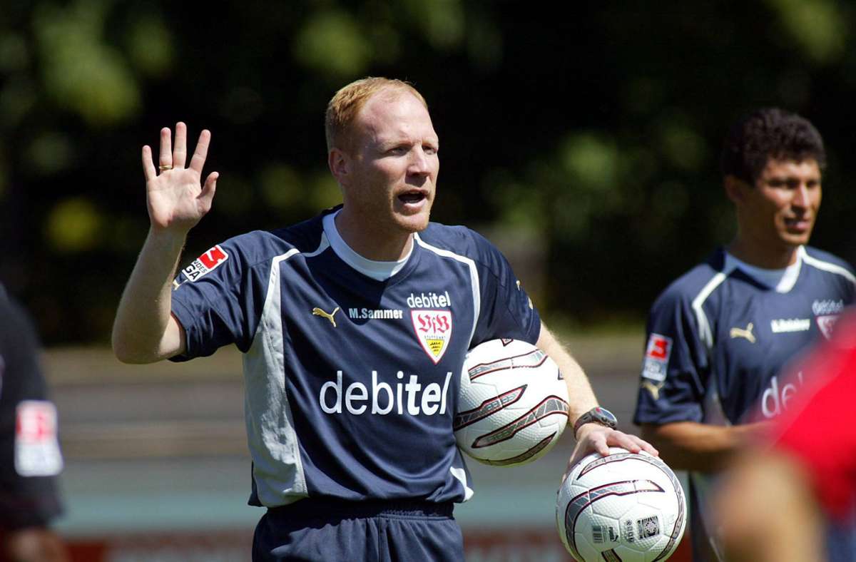 Beim VfB übernimmt Matthias Sammer das Traineramt – er wird aber nach einem Jahr und Platz fünf am Saisonende wieder entlassen.