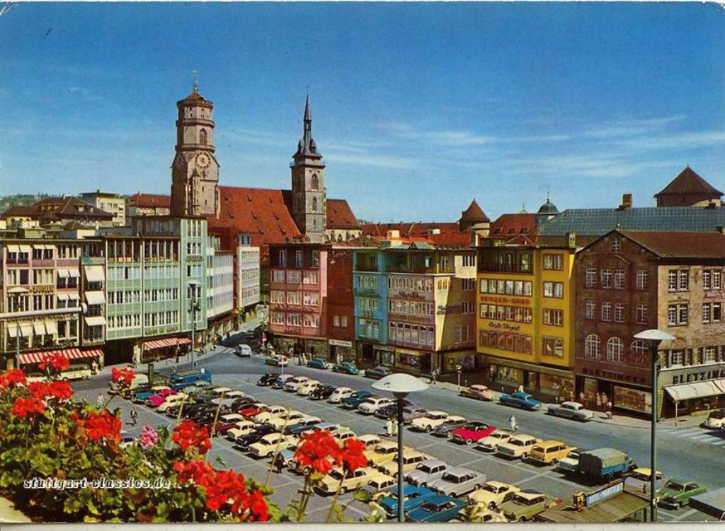 Der Marktplatz als Parkplatz in den 1960ern