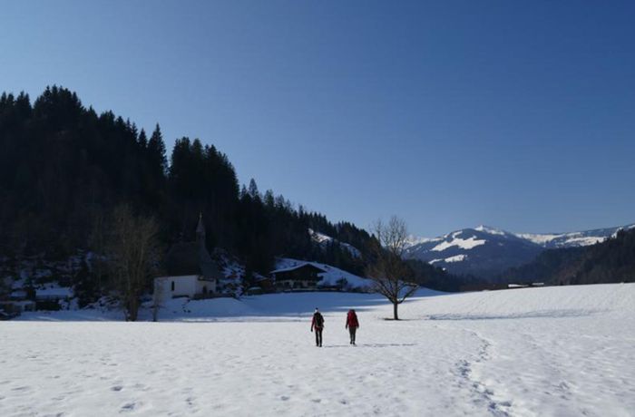 Winterwandern in den Kitzbüheler Alpen: Achtsam im Schnee