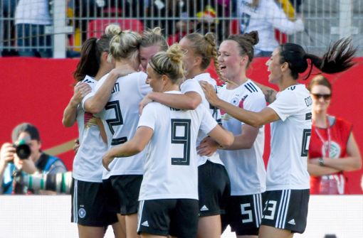 Frauen Wm Warum Standig Fussball Im Fernsehen Kommt Fussball