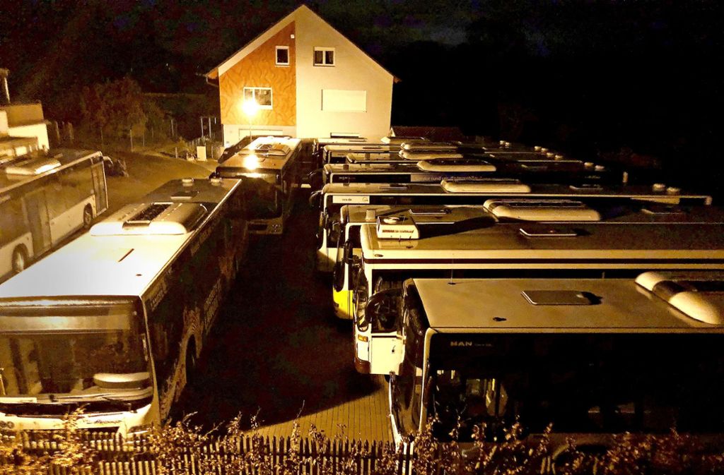 Es wird eng auf dem Betriebsgelände von Omnibus Melchinger in Aichtal-Aich, wie die Aufnahme vom 19. November dieses Jahres  zeigt. Foto: /privat