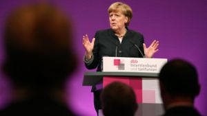 Merkel dringt auf zügige Rückführungen