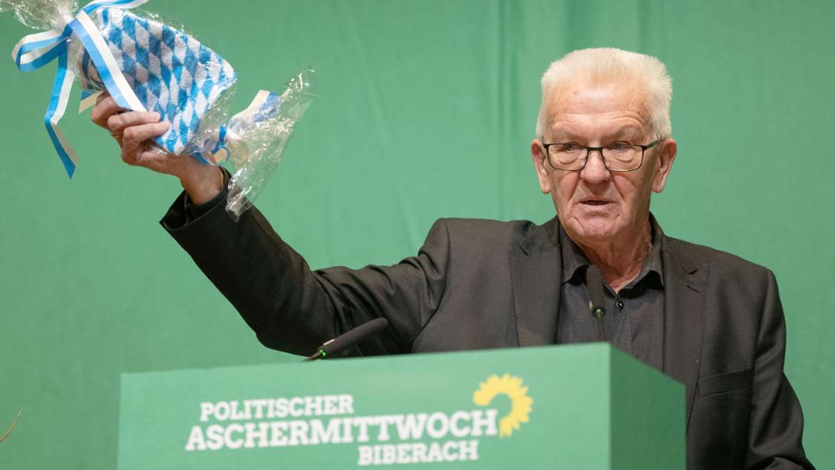 Politischer Aschermittwoch: Waschlappen von Söder  – Kretschmann präsentiert Geschenk