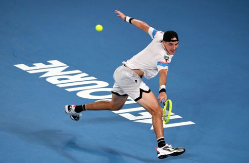 Jan-Lennard Struff steht im Viertelfinale der Australian Open. Foto: AFP/JOHN DONEGAN