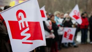 Laut Grundgesetz dürfen Beamte in Deutschland nicht streiken. Foto: dpa